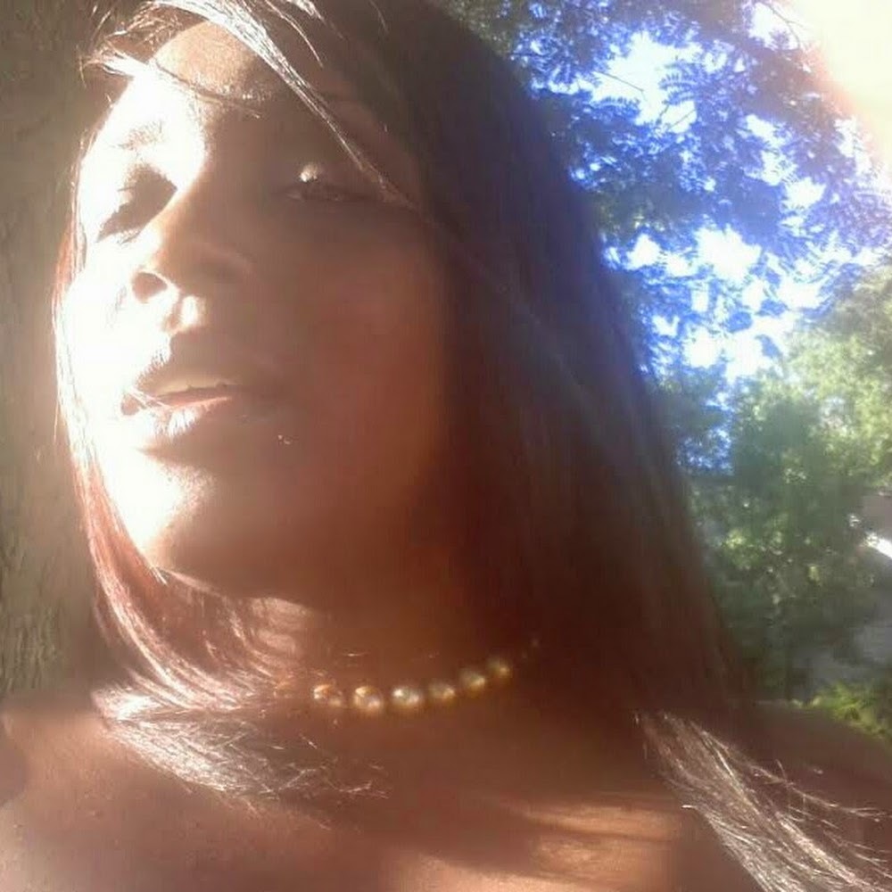 Meet your Posher, Shamika